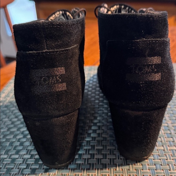 Toms Dessert Wedge Suede Black Booties Size 10 - Picture 3 of 7
